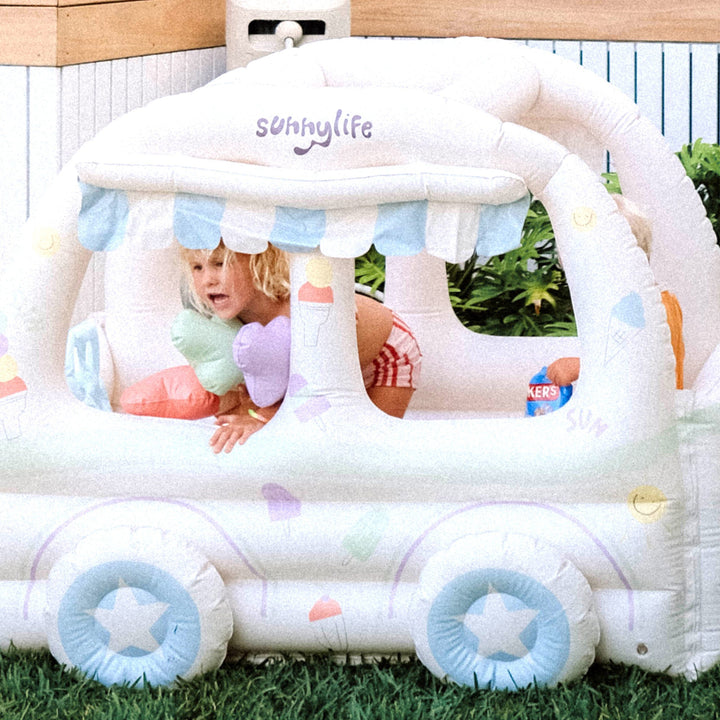 SUNNYLiFE Inflatable Cubby Summer Sundae Multi