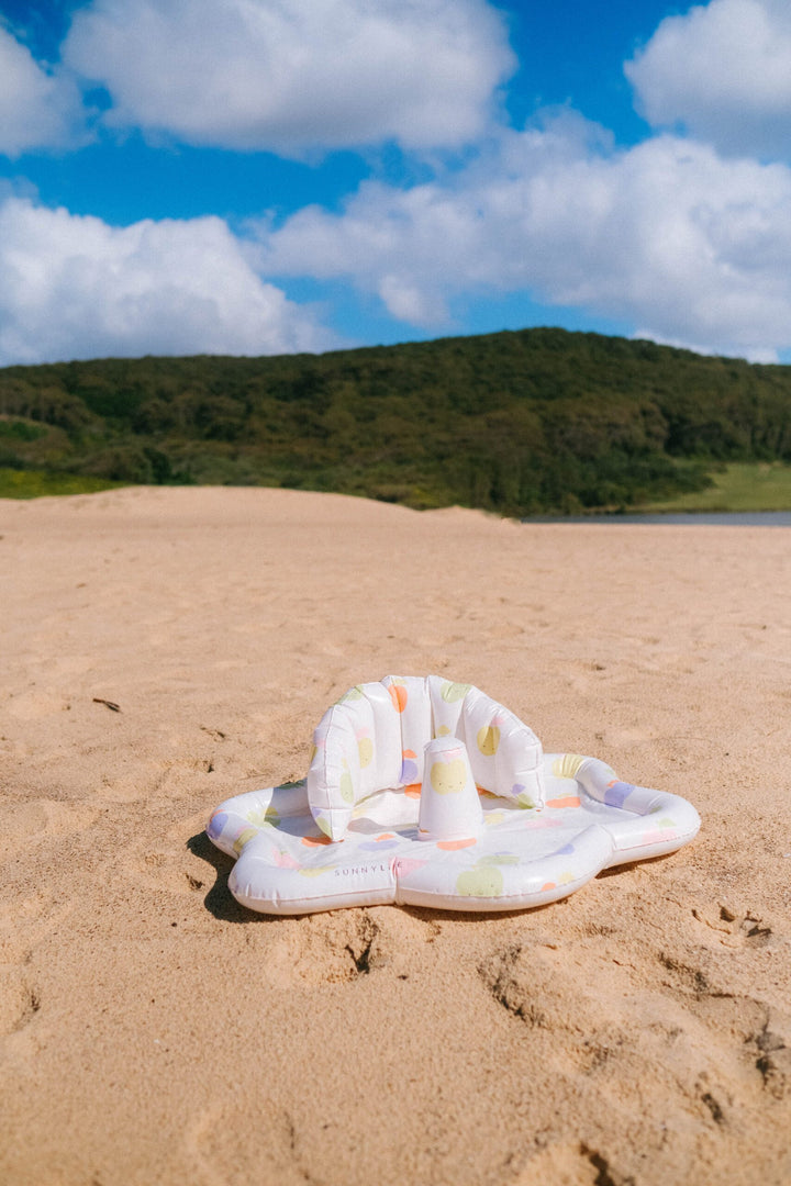 SUNNYLiFE Baby Playmat with Shade Apple Sorbet Multi